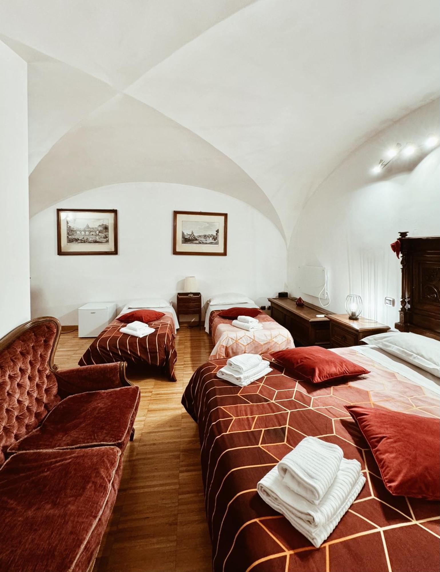 Residenza Tritone Luxury Guest House Trevi Fountain Rom Eksteriør billede